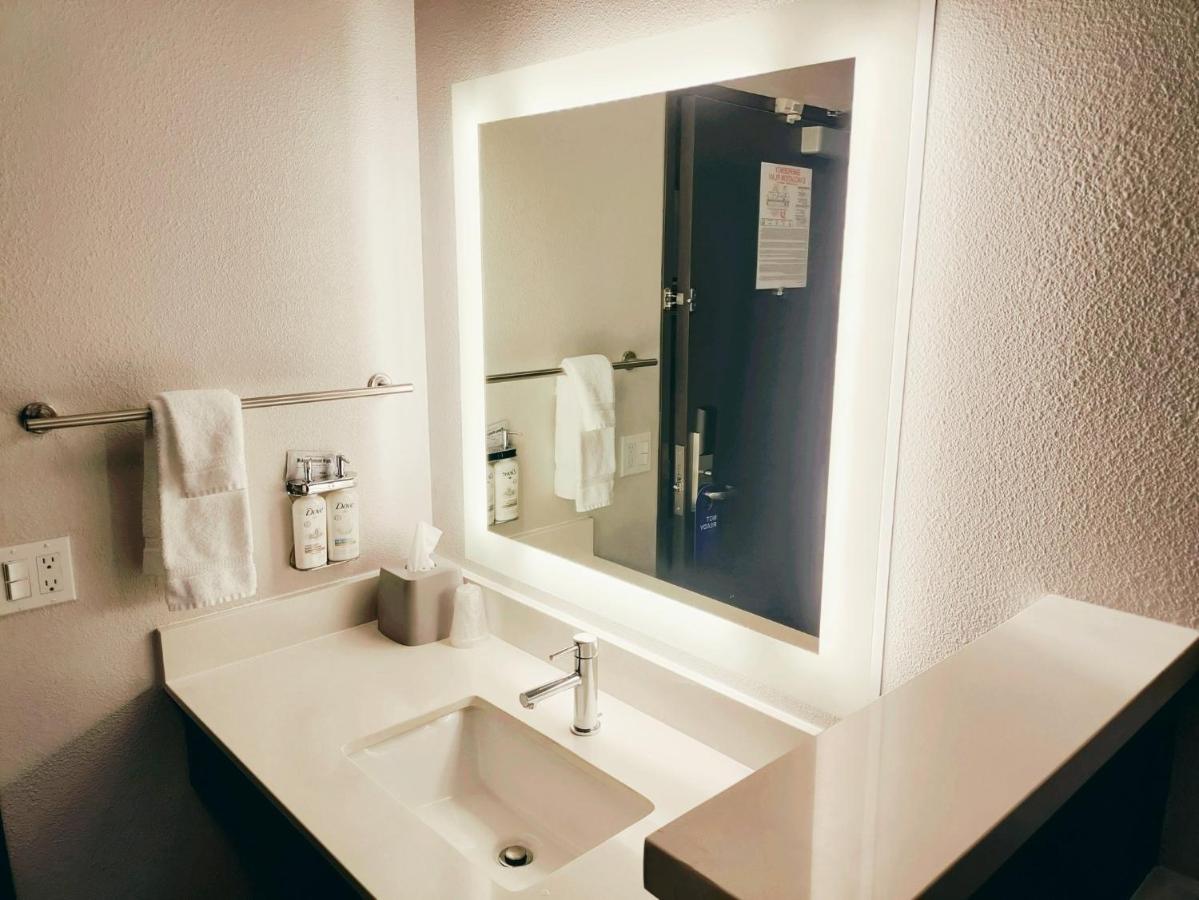 Holiday Inn Express Newberg - Wine Country By Ihg Eksteriør billede